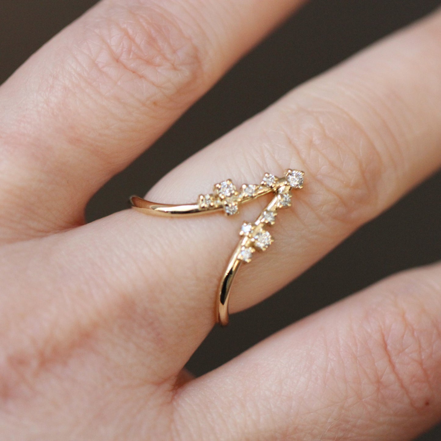 Deep Chevron Cluster Ring