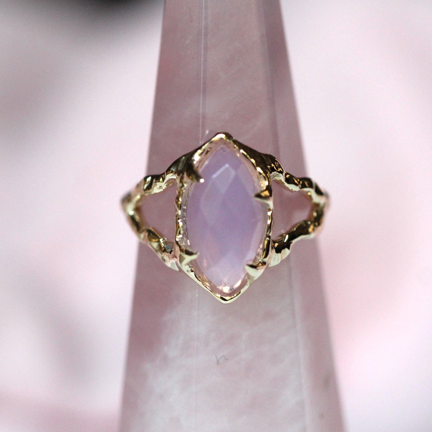 10K Lavender Quartz Split Shank Ring- OOAK