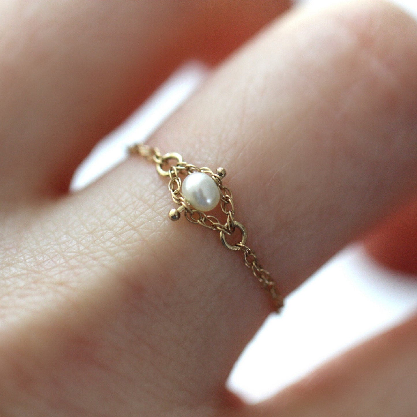 14K Gold Pearl Chain Ring, Solid Gold Chain Ring, Solid Gold Pearl Ring, White Pearl, June Birthstone, Rope Chain Ring, Dainty Chain Ring