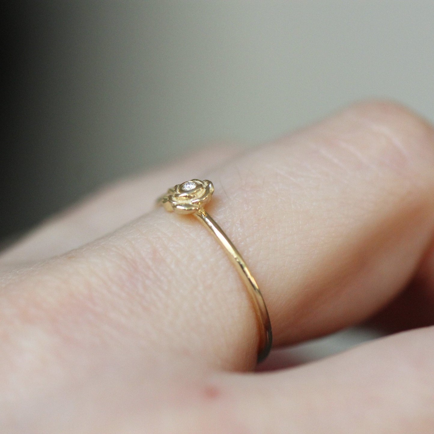 14K Gold Single Rose Ring, Diamond Rose Ring, Single Flower Ring, Stacking Flower Ring, Petite Flower Ring, Gifts for her, Diamond Ring