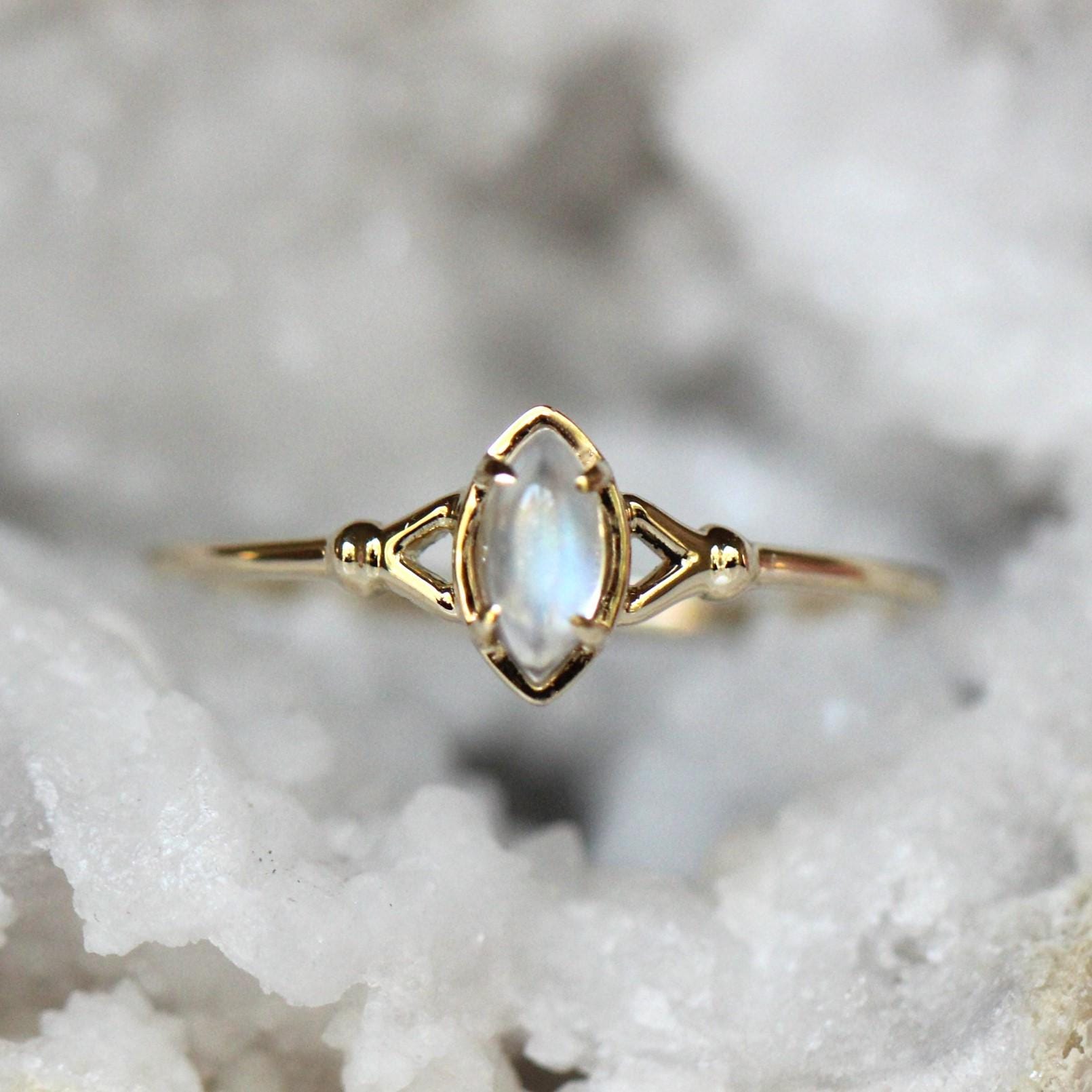 14K Moonstone Split Shank Ring, June Birthstone, Marquise Shape, 10K Gold, Prong Ring, Solitaire Ring, Cabochon Stone, Rainbow Moonstone