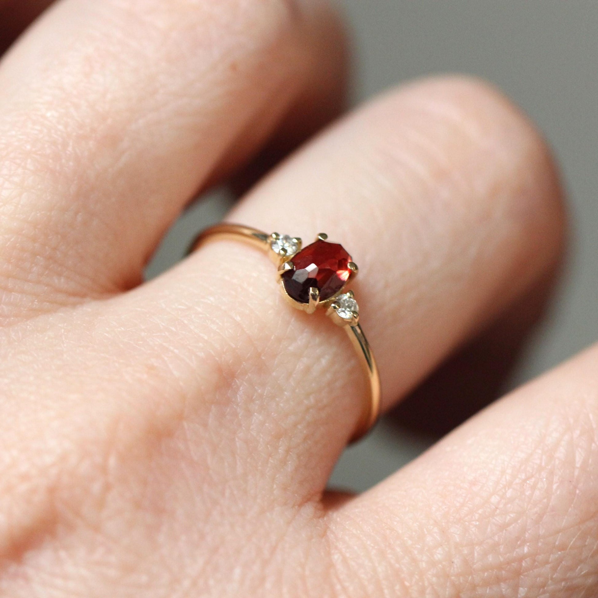 14K Gold Garnet Diamond Ring, Three Stone Ring, 10K Gemstone Ring, Red Stone Ring, Oval Stone, Rose-cut Oval, Solid Gold, January Birthstone