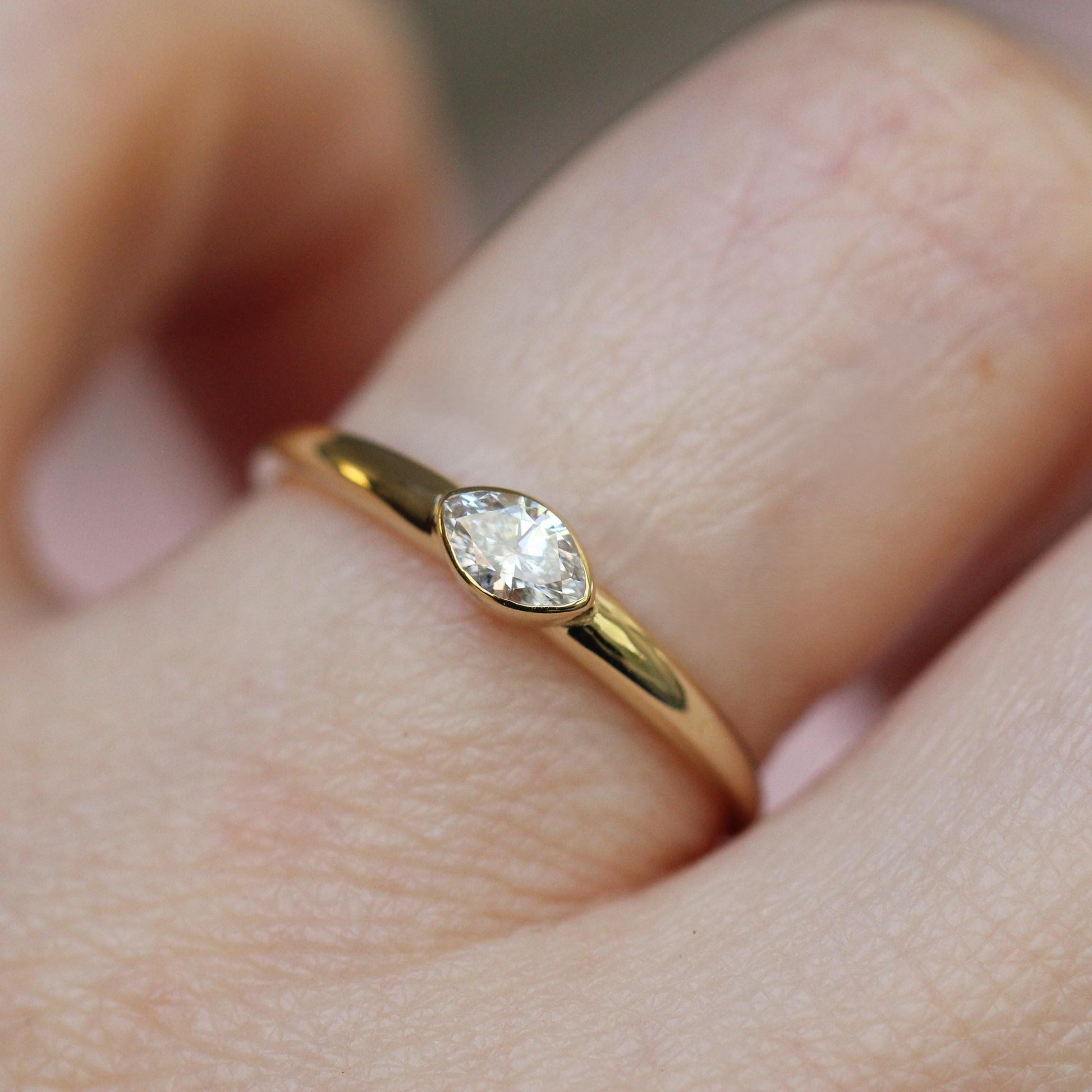 14K Diamond Marquise Bezel Ring, Tapered Band, Natural Diamond, Lab Diamond, 10K Gold, Solid Gold, Eye Ring, Bezel Ring, Solitaire Ring