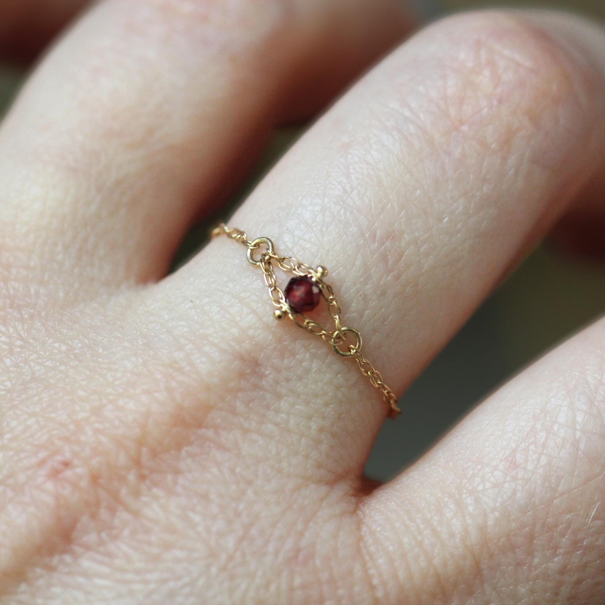 14K Gold Garnet Chain Ring, Solid Gold Chain Ring, Solid Gold Garnet Ring, Red Stone, Red and Gold, Rope Chain Ring, January Birthstone