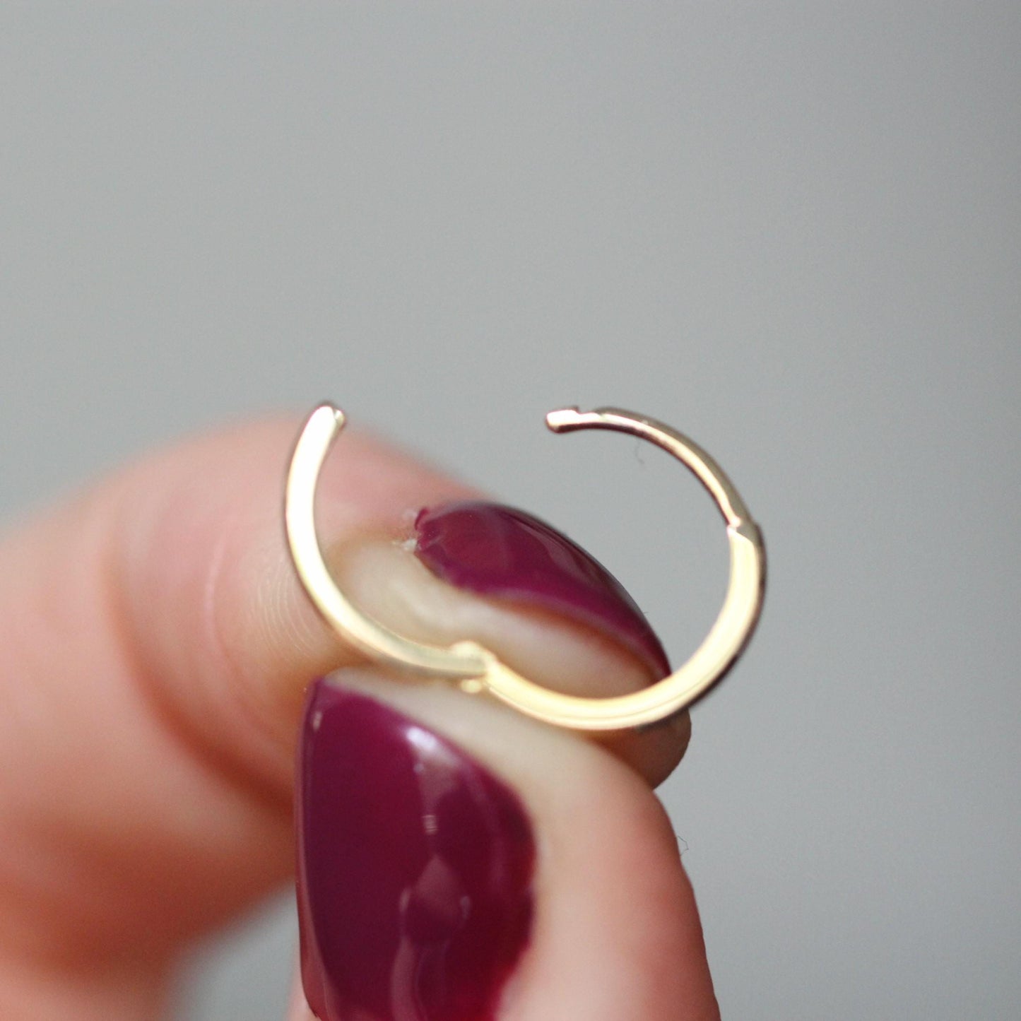 14K Huggie Hoop, Plain Hoop Earrings, Solid Gold Hoop, Clicker Hoops, Sleeper Hoops, Cartilage Hoop, Minimalist hoop, Layering Hoop