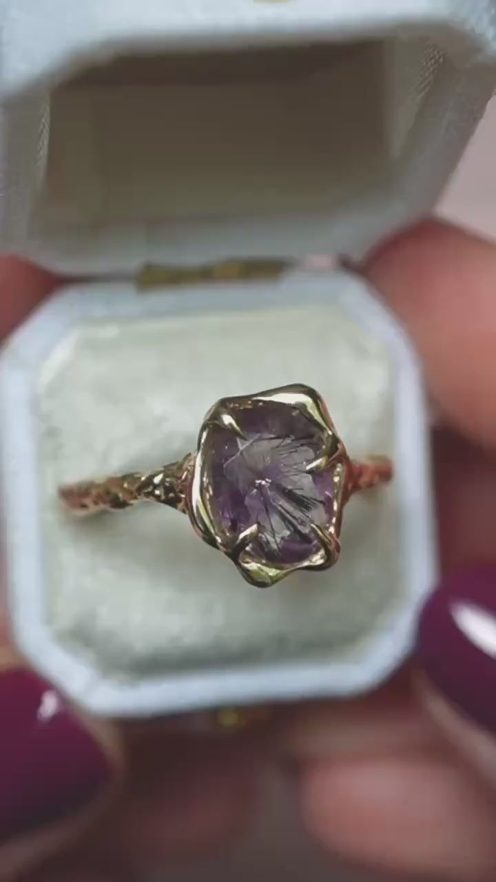 10K OOAK Super Seven Free Form Ring, Molten Ring. Solid Gold, One Of a Kind, Melody Stone, Purple Stone, Organic Textured Ring, Wave Ring