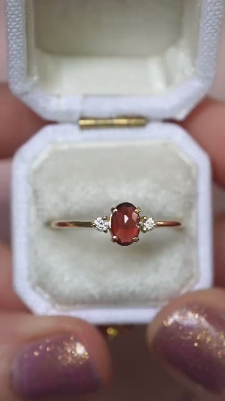 14K Gold Garnet Diamond Ring, Three Stone Ring, 10K Gemstone Ring, Red Stone Ring, Oval Stone, Rose-cut Oval, Solid Gold, January Birthstone