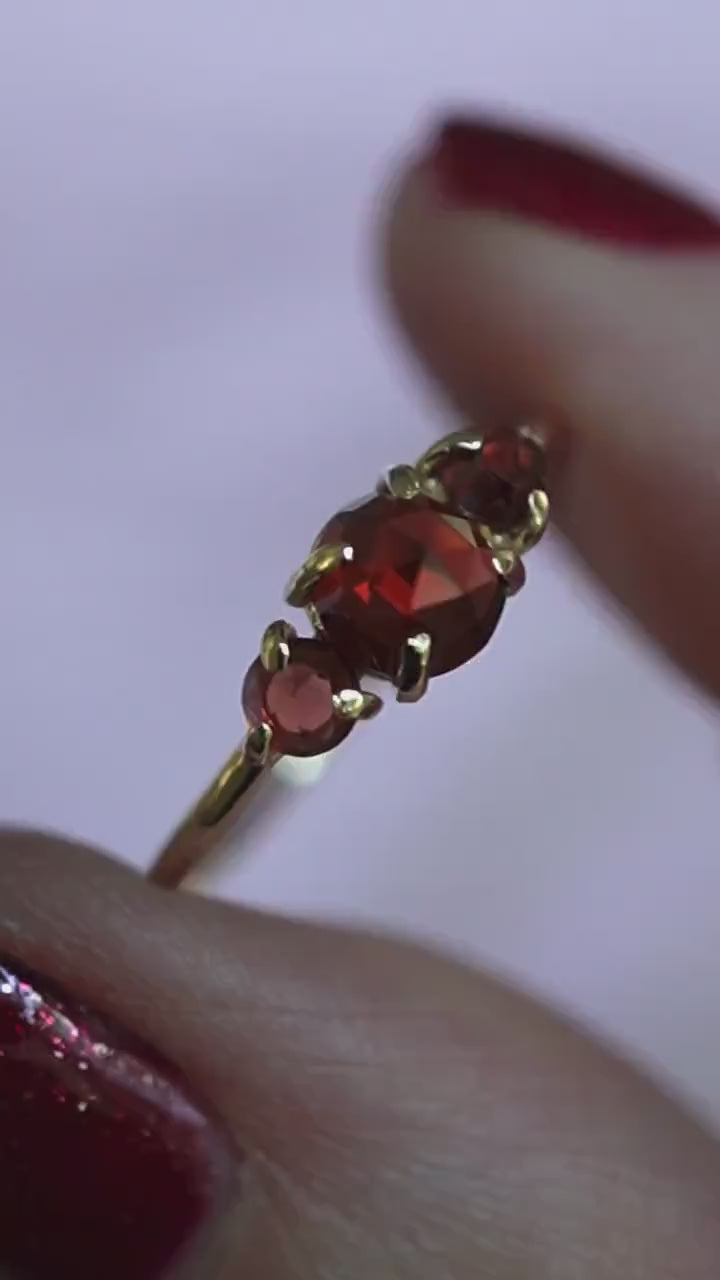 14K Gold Garnet Ring, Three Stone Ring, Rose Cut Garnet, 10K January Birthstone, Triple Stone Ring, Red Stone, Rose-cut Stone