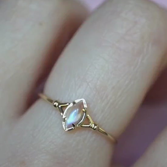14K Moonstone Split Shank Ring, June Birthstone, Marquise Shape, 10K Gold, Prong Ring, Solitaire Ring, Cabochon Stone, Rainbow Moonstone