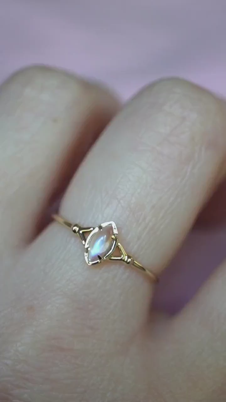 14K Moonstone Split Shank Ring, June Birthstone, Marquise Shape, 10K Gold, Prong Ring, Solitaire Ring, Cabochon Stone, Rainbow Moonstone
